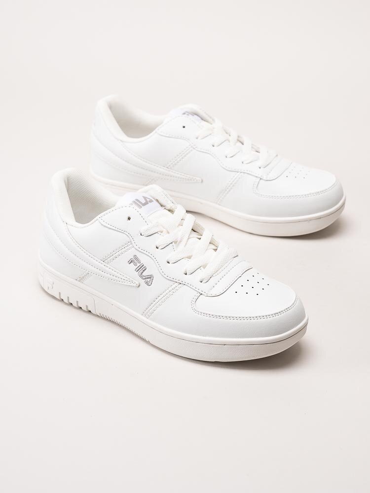 FILA - Sevaro - Vita sneakers i skinn