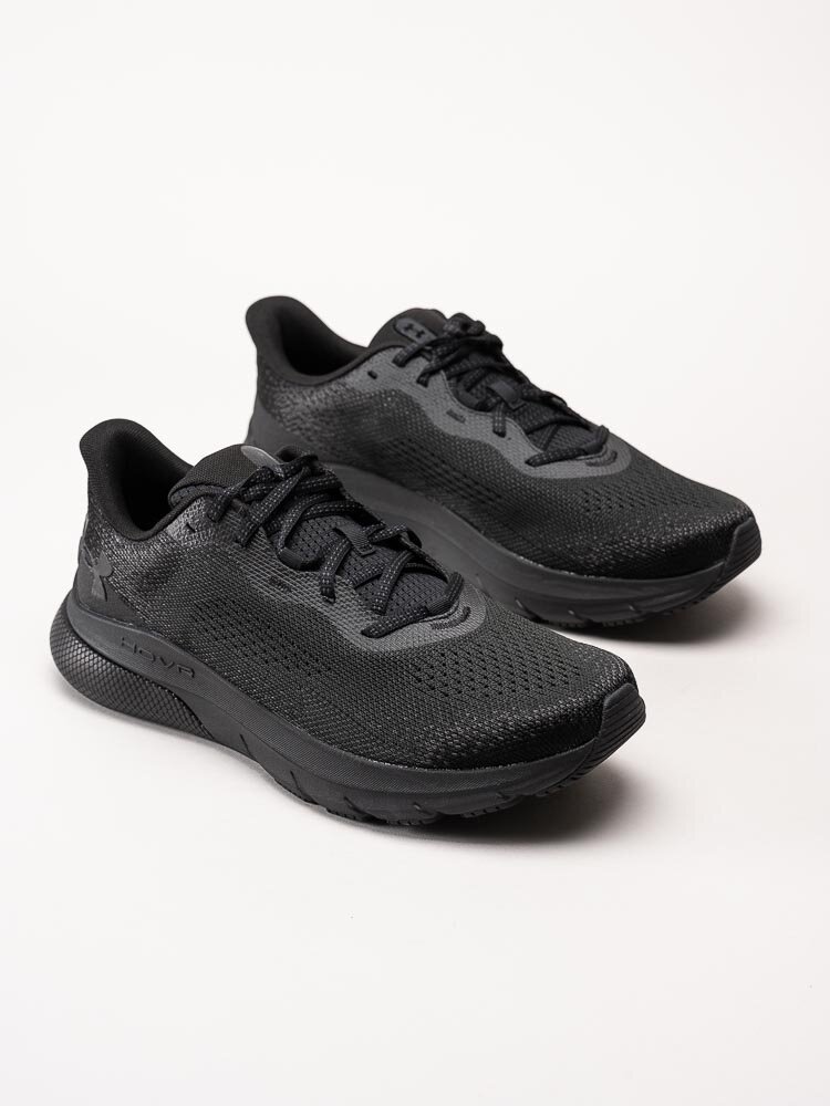 Under Armour - M Hovr Turbulence 2 - Svarta sneakers i textil