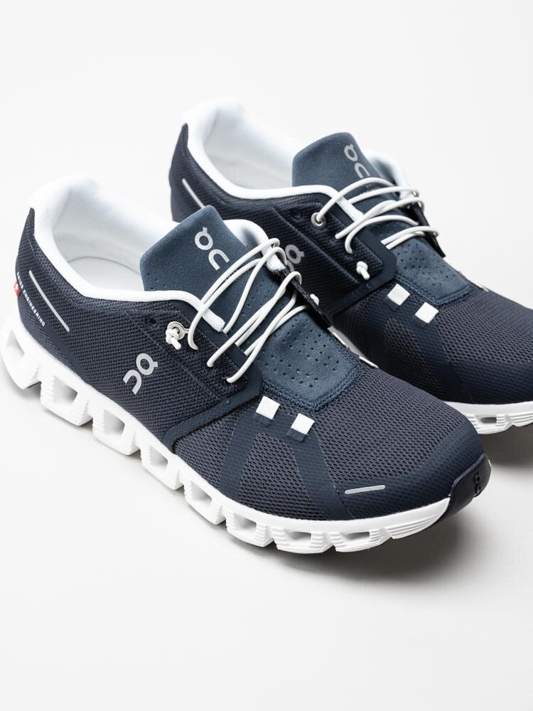 On - Cloud 5 - Marinblå sportiga sneakers i textil