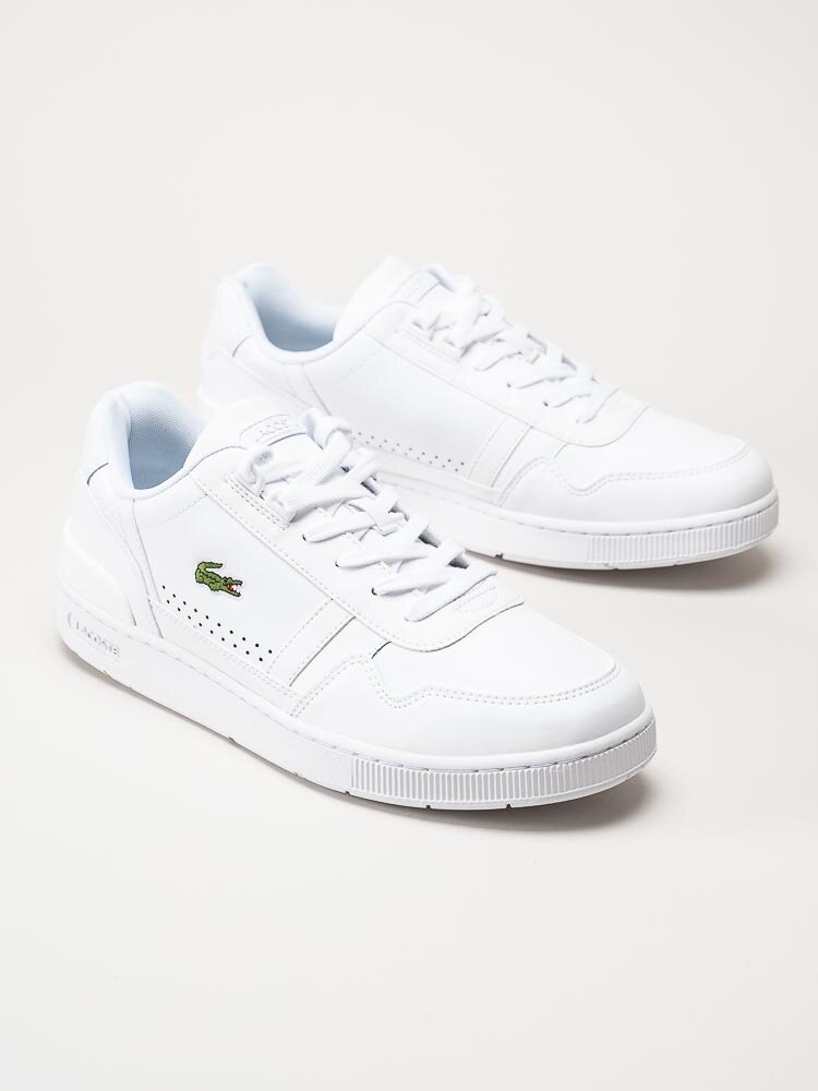 Lacoste - Vita sneakers i skinn