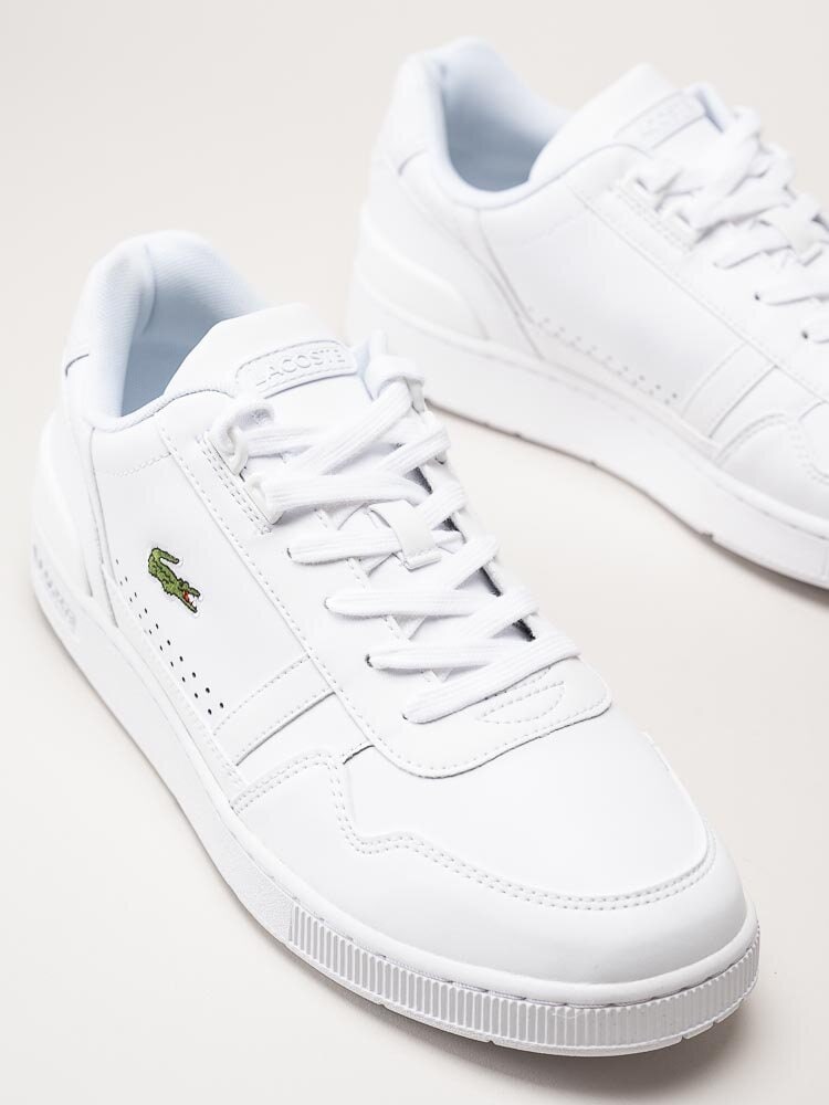 Lacoste - Vita sneakers i skinn