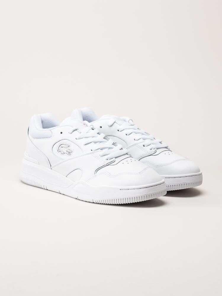 Lacoste - Vita sneakers i skinn