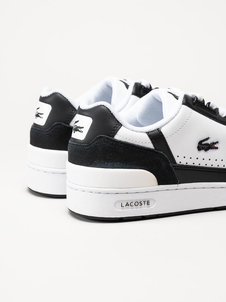 Lacoste - T-Clip - Vita sneakers med svarta detaljer