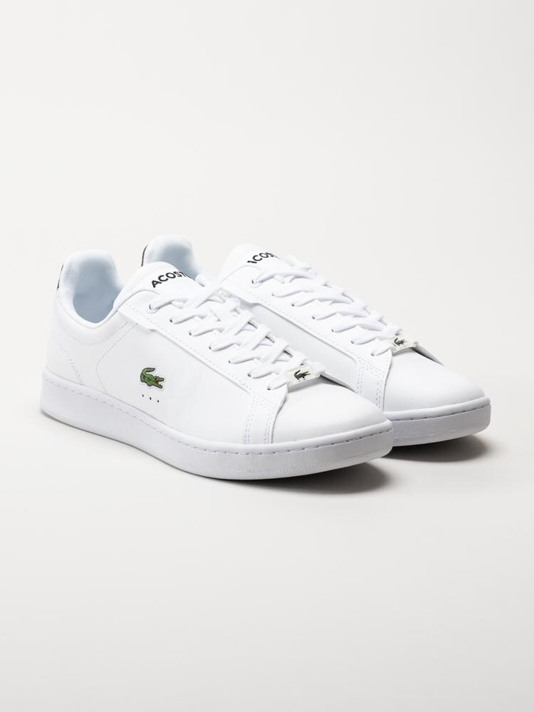 Lacoste - Carnaby Pro - Vita sneakers i skinn