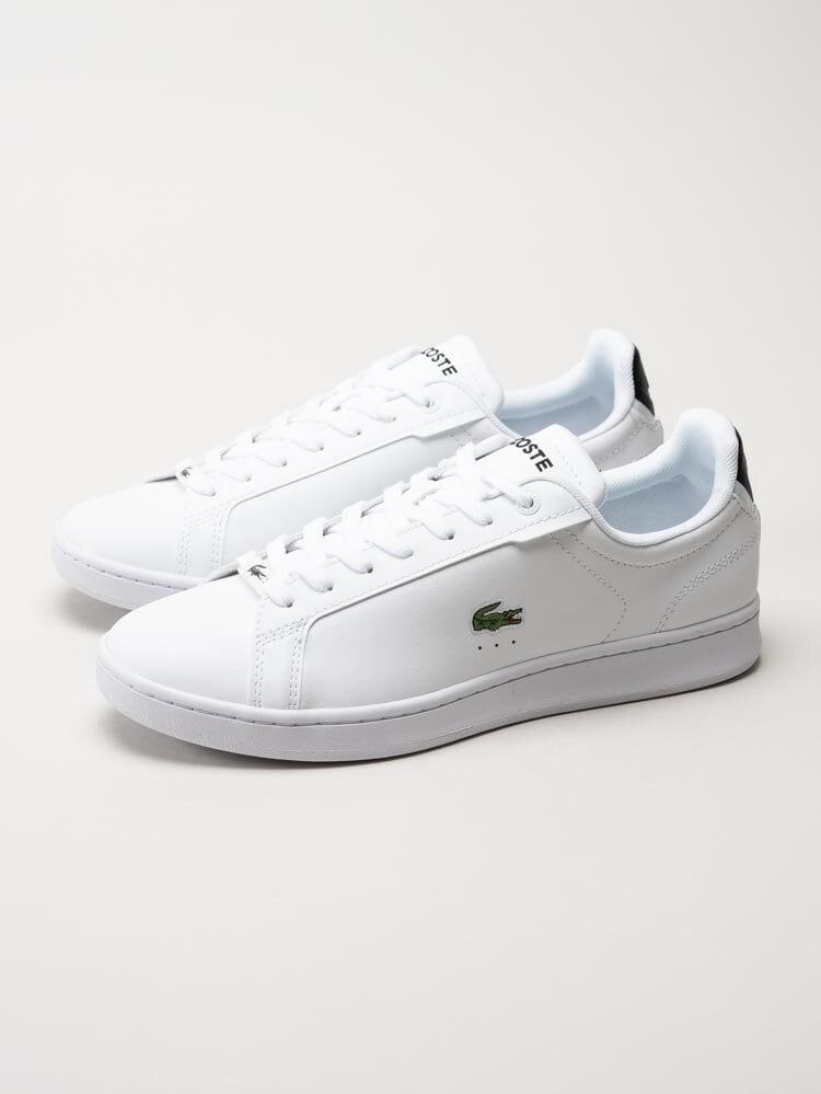 Lacoste - Carnaby Pro - Vita sneakers i skinn