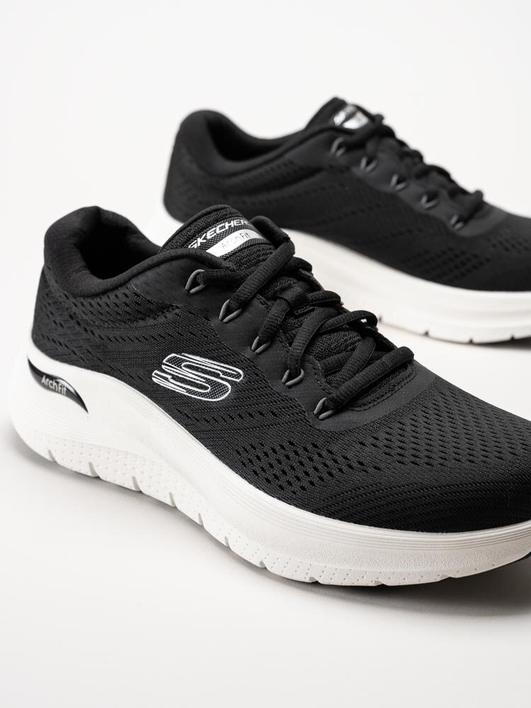 Skechers - Arch Fit 2.0 - Svarta sportskor i textil