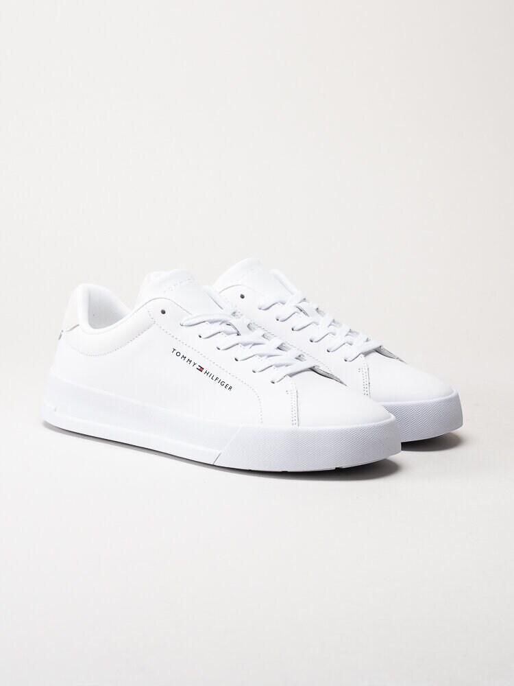 Tommy Hilfiger - Court Leather - Vita sneakers i skinn