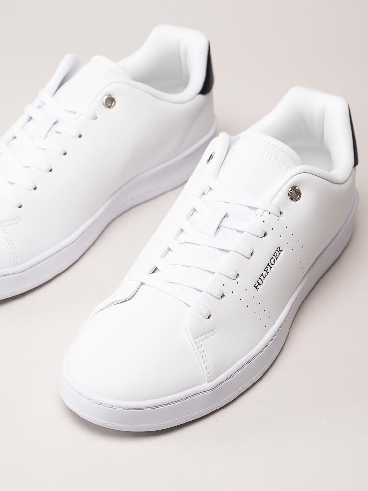 Tommy Hilfiger - TH Court Cup Lth - Vita sneakers i skinn