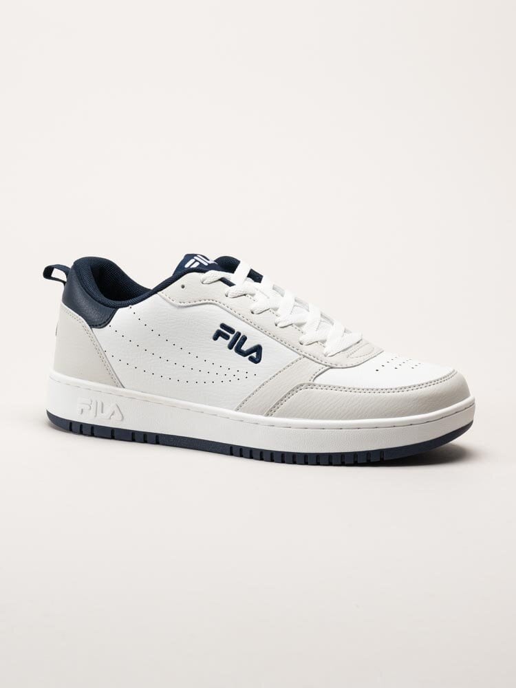 FILA - Rega - Vita sneakers i skinnimitation