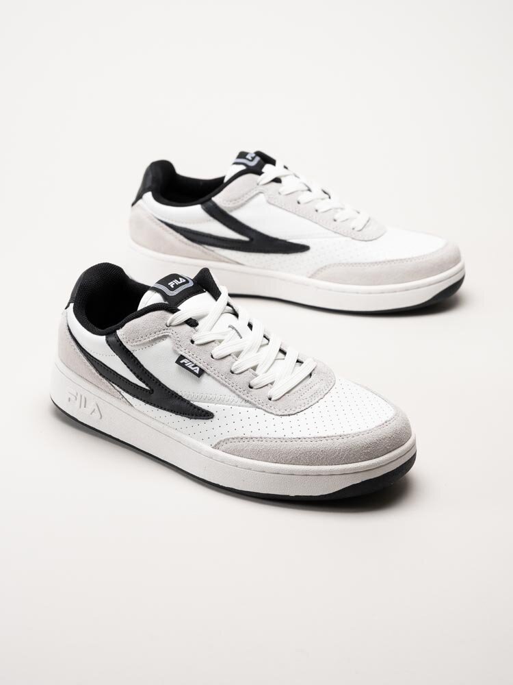 FILA - Sevaro S - Vit svarta sneakers i mocka och skinn