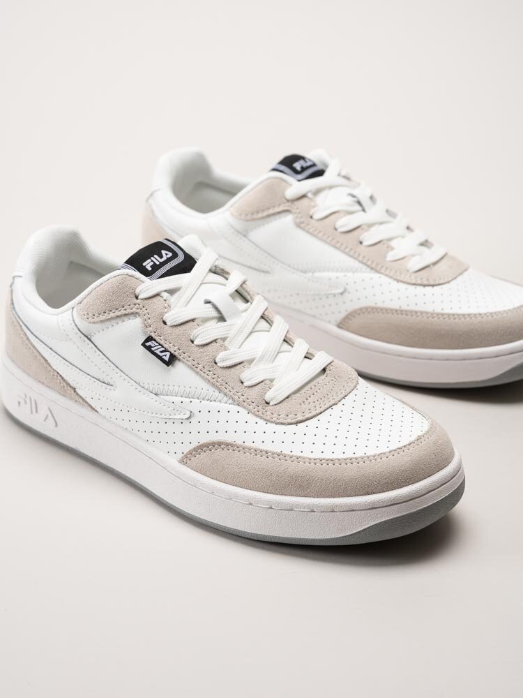 FILA - Sevaro S - Vita sneakers i mocka och skinn