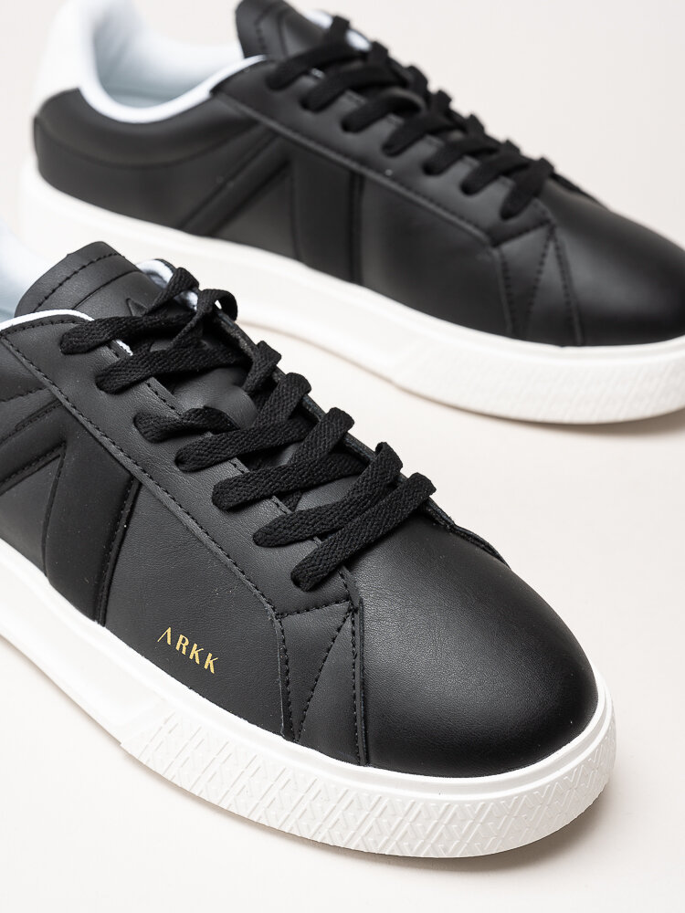 ARKK Copenhagen - Essence - Svarta sneakers i skinn