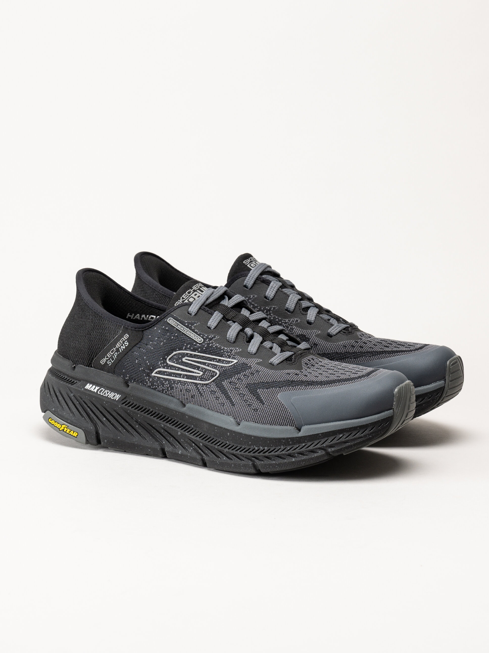Skechers - Slip-Ins Max Cushioning - Svarta slip-ins sportskor