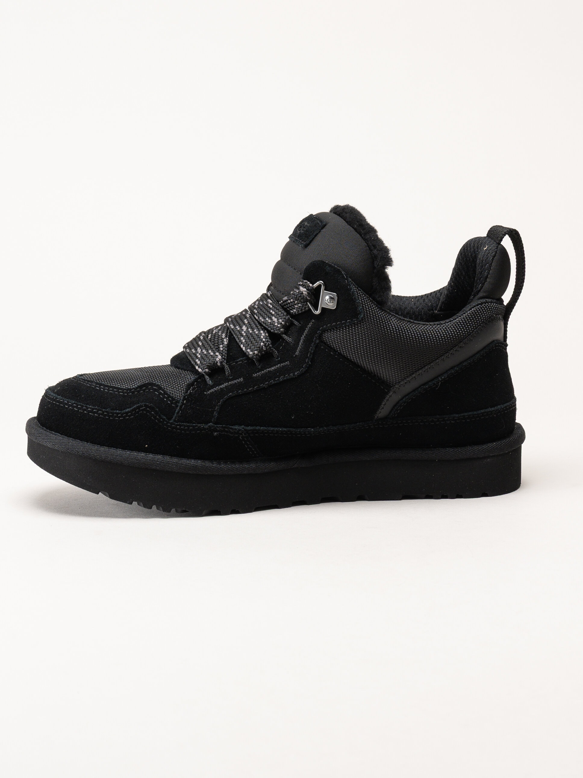 UGG - M Lowmel - Svarta ullfodrade sneakers