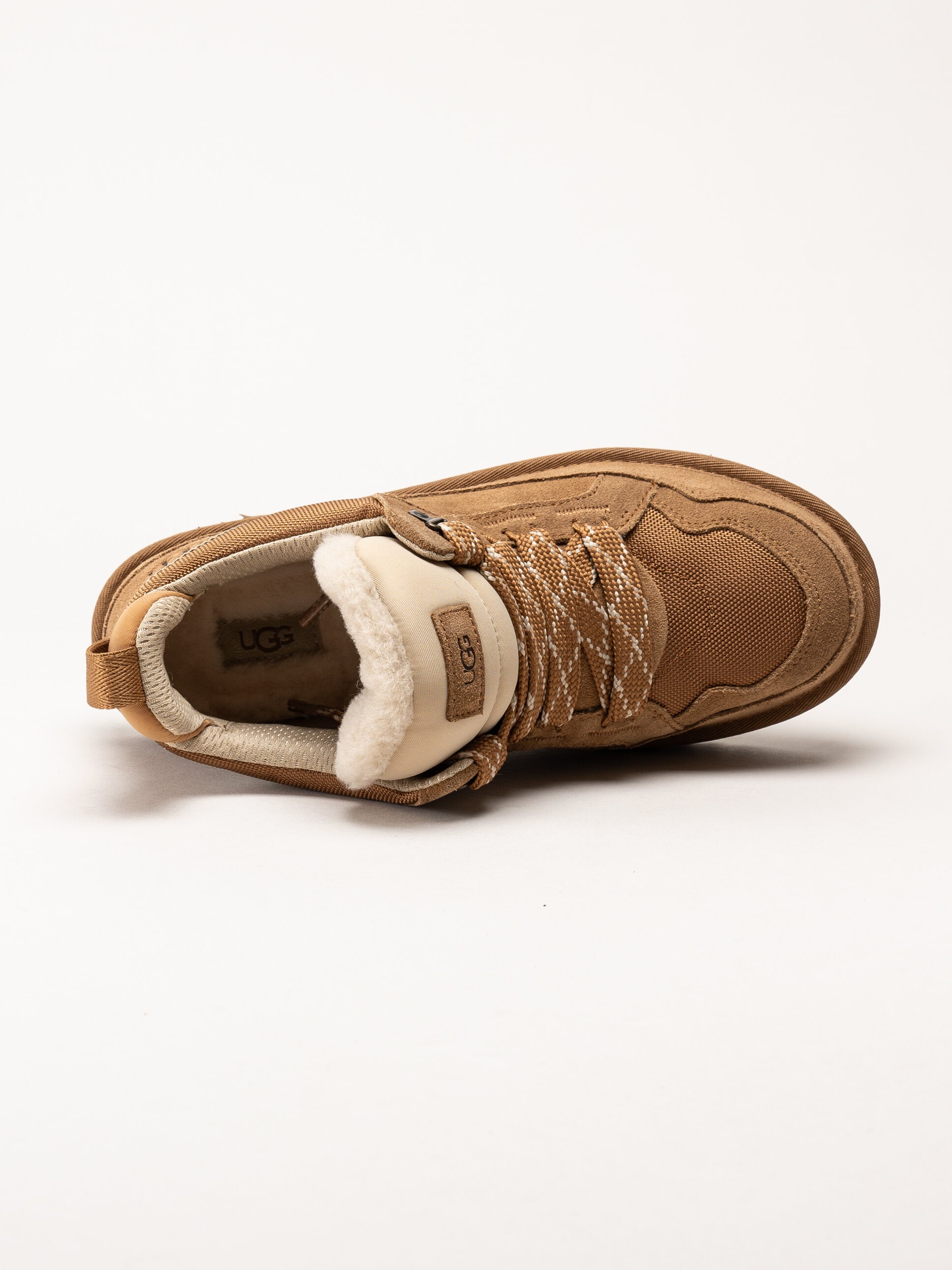 UGG - M Lowmel - Ljusbruna ullfodrade sneakers
