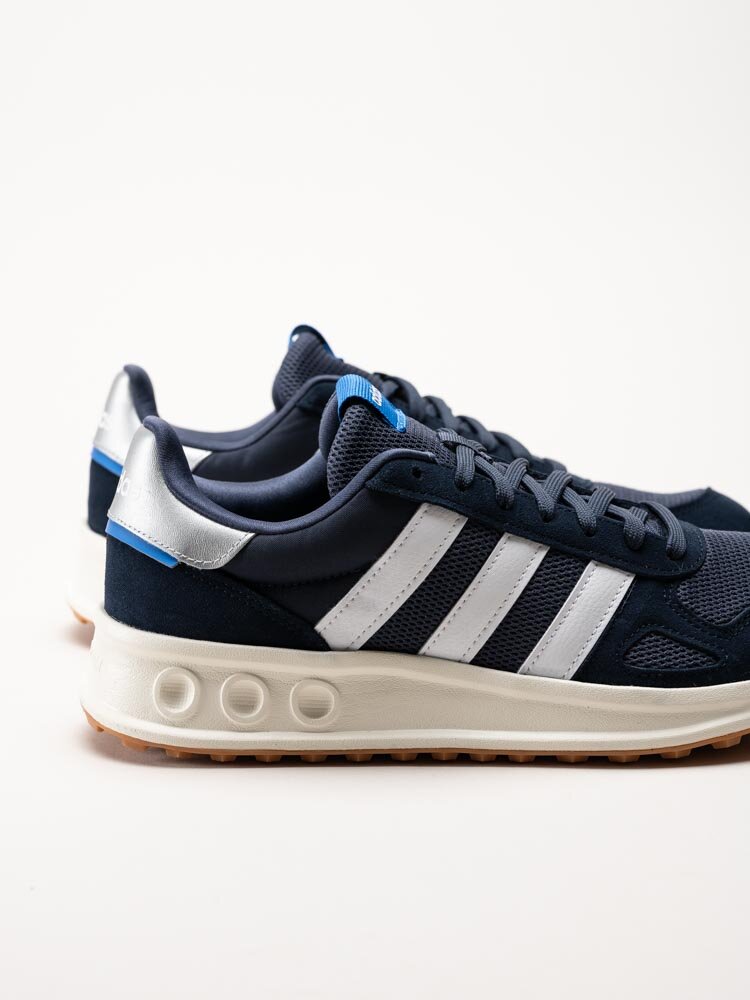 Adidas - Run 84 - Mörkblå sneakers i textil