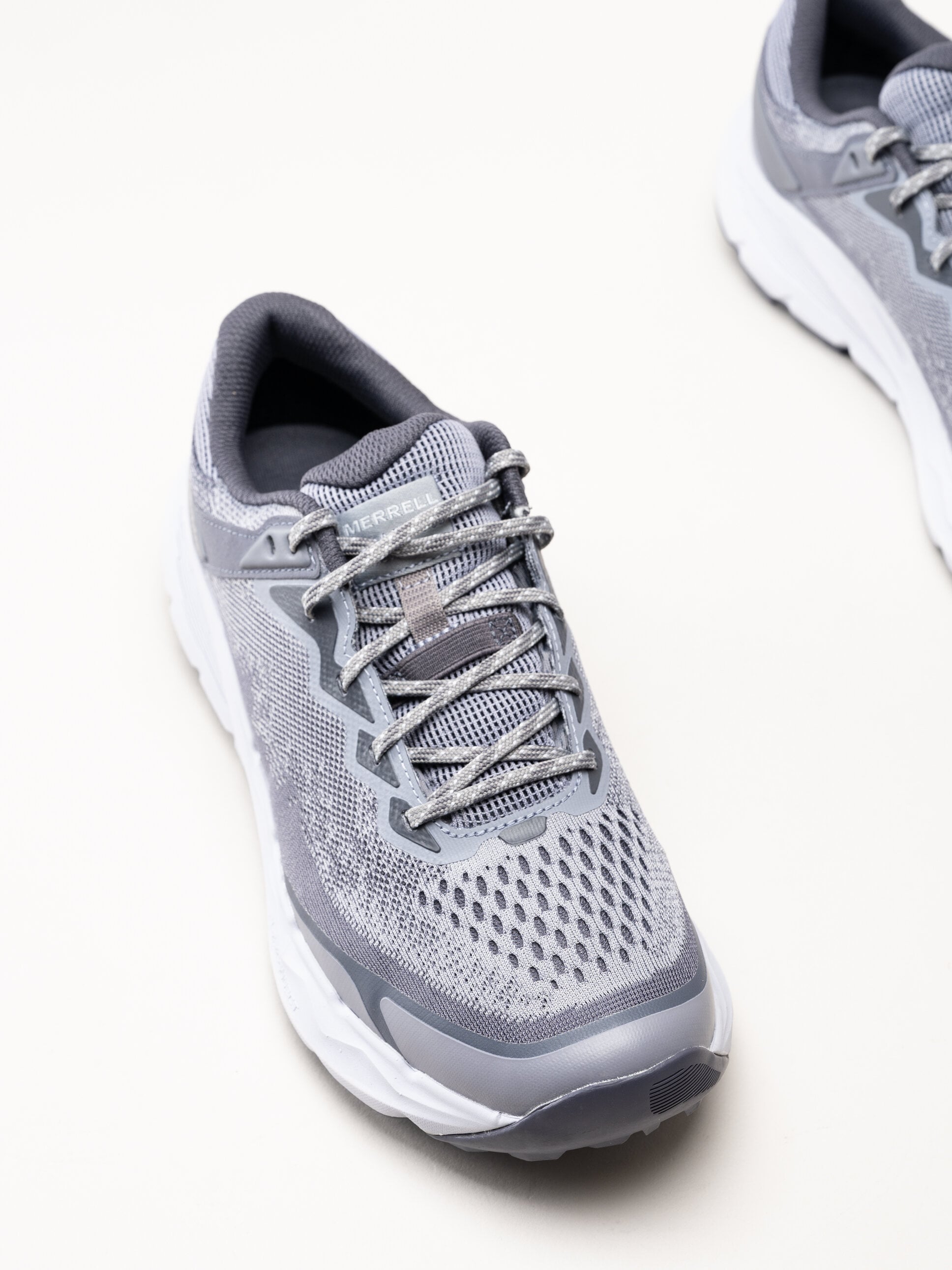 Merrell - Nova 4 waterproof - Grå sneakers i mesh