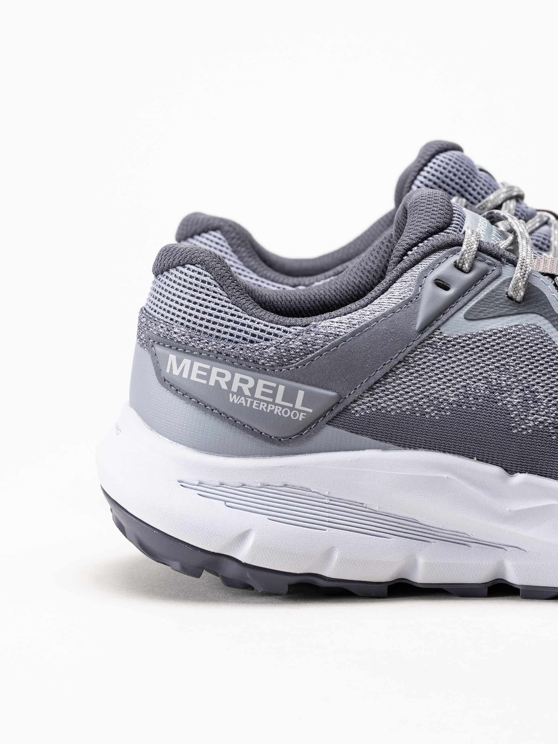 Merrell - Nova 4 waterproof - Grå sneakers i mesh