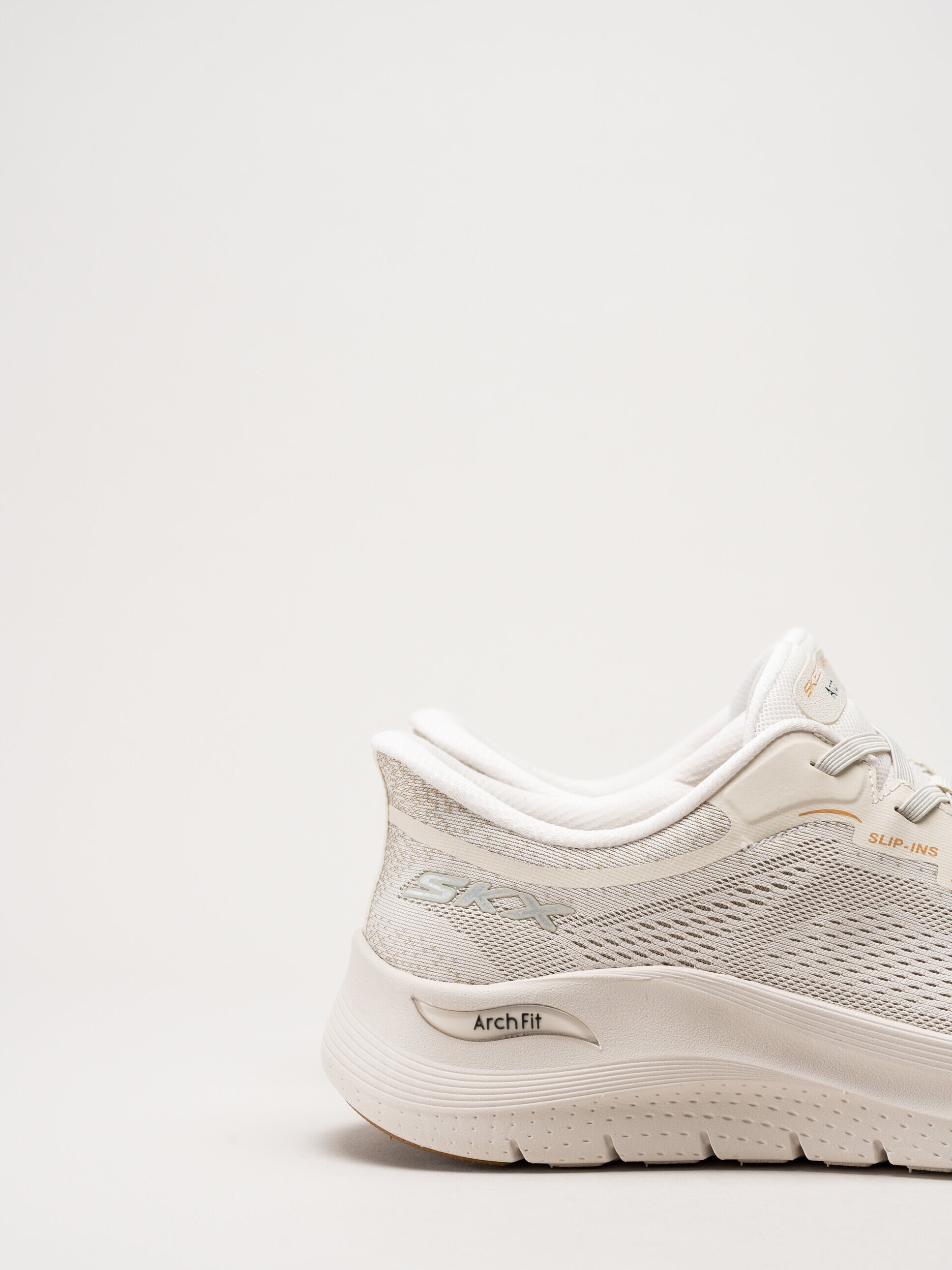 Skechers - Arch Fit 2.0 - Off White slip-ins sneakers i mesh