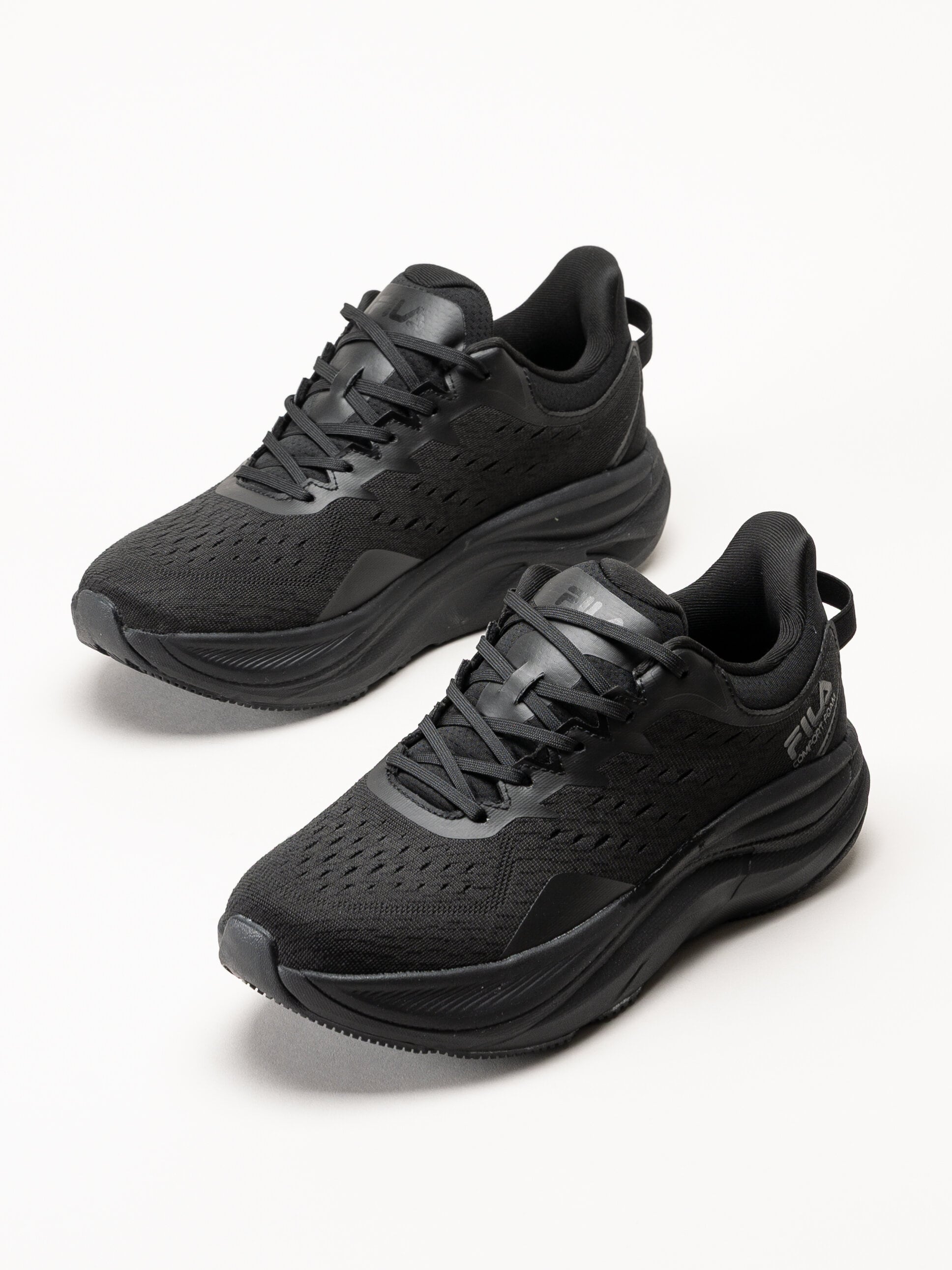 FILA - Retron - Svarta sportskor i mesh