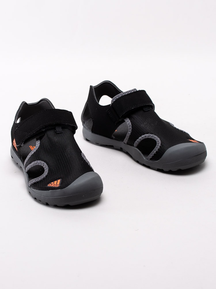 64201001 Adidas Captain Toey Kids EF2241 Svarta sandalskor med kardborreknäppning-6