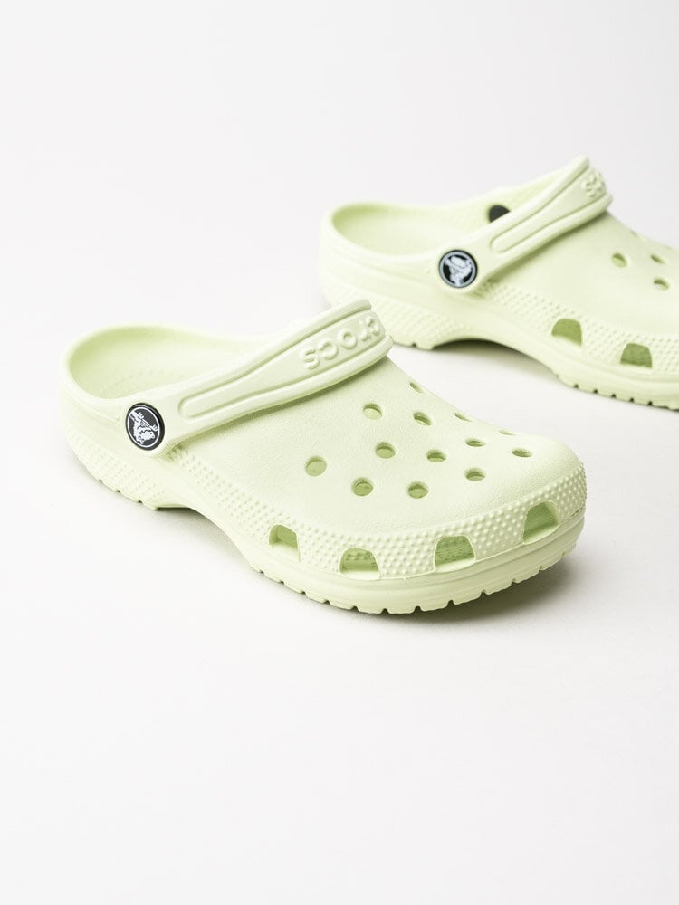 Crocs - Classic Clog T - Limegröna slip in tofflor