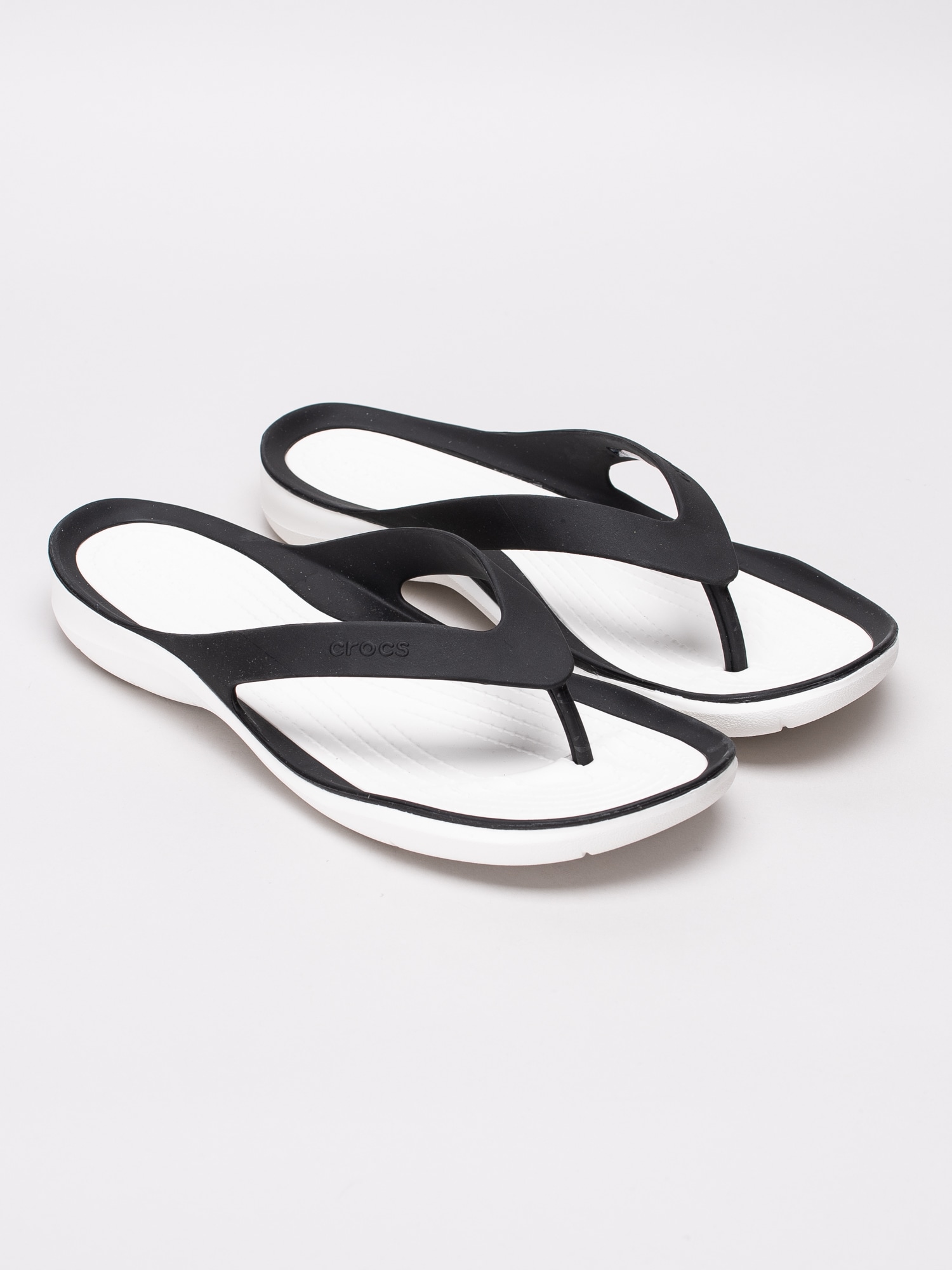 65191022 Crocs Swiftwater Flip W 204974-066 svarta flipflops sandaler-3