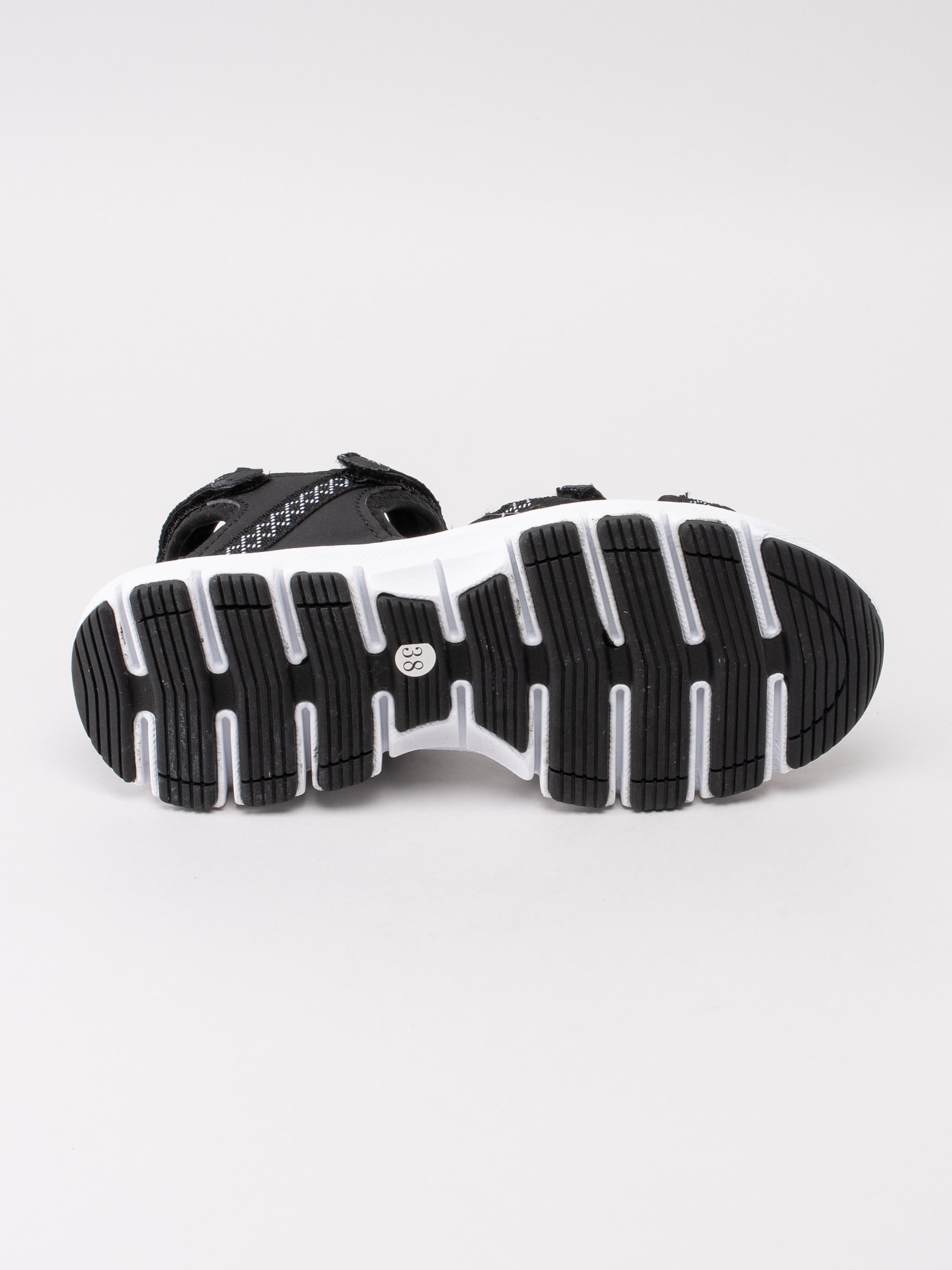 65191069 PoleCat 413-8016-01 svarta sportiga sandaler-5