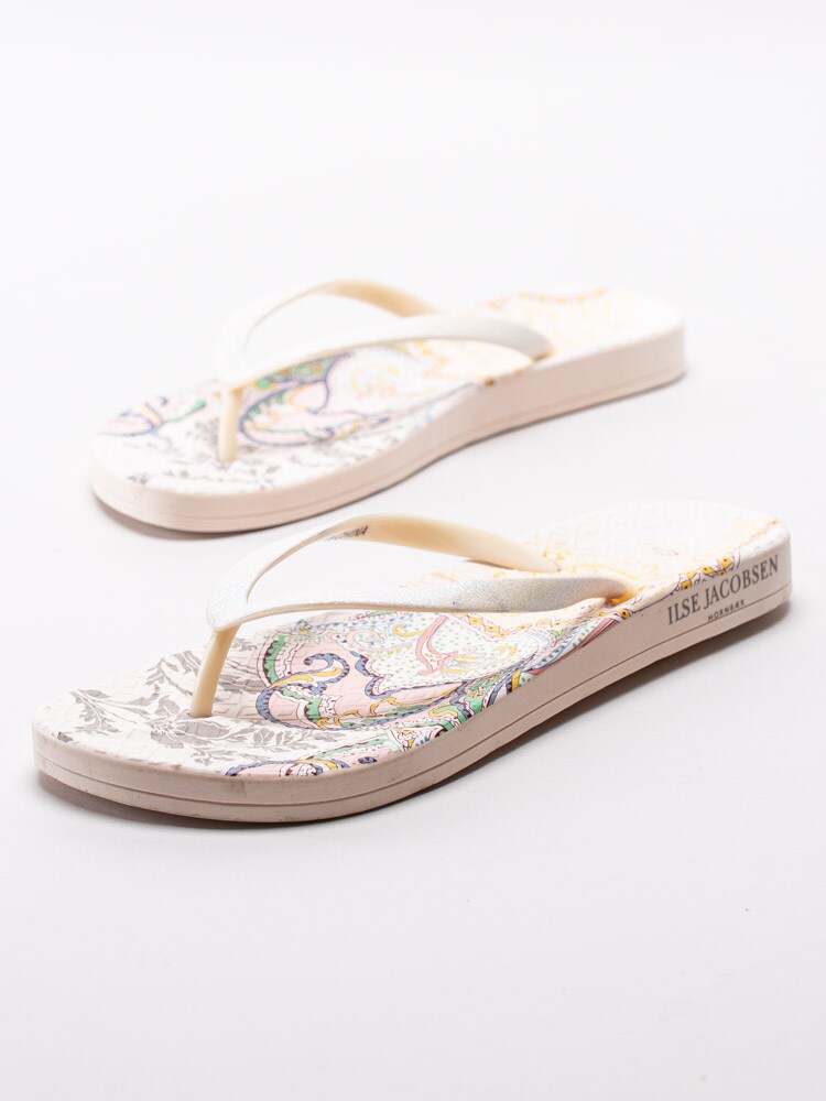 65201043 Ilse Jacobsen Cheerful Paisley White Sugar Vita flip-flops med paisley motiv-7