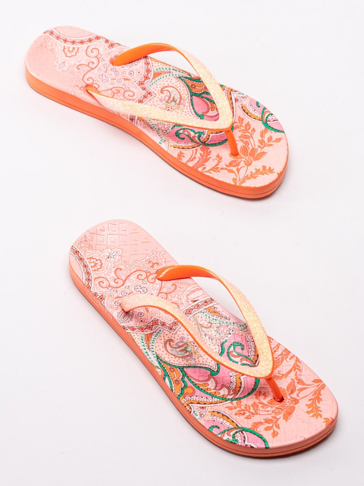 65201044 Ilse Jacobsen Cheerful Paisley Coral Blush Korallfärgade flip-flops med paisley motiv-6