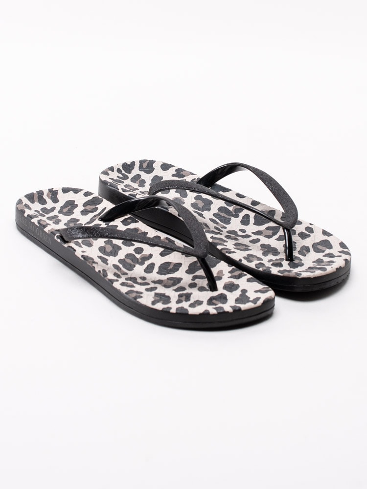 65201045 Ilse Jacobsen Cheerful Leopard Black Svarta flip-flops med leopardmönster-3