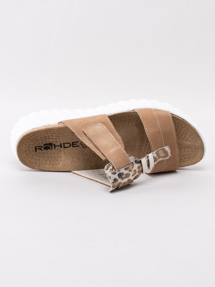 65201067 Rohde 5330-17 Beige slip in sandaler med leopardmönstrad T-slejf-4