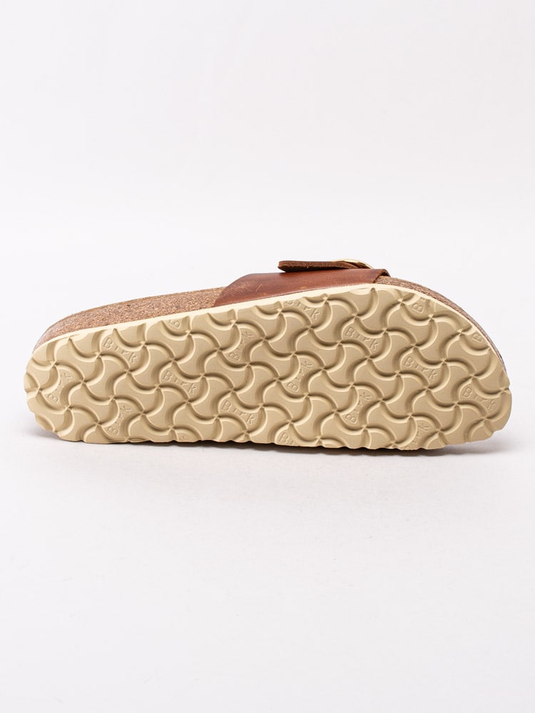 65201110 Birkenstock Madrid 1006525 Bruna slip in sandaler med stort spänne-5
