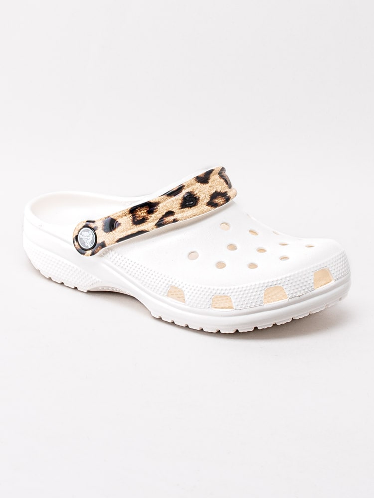 65201115 Crocs Classic Pop Strap Clog 206638-1D1 Vita crocs med leopardrem-1