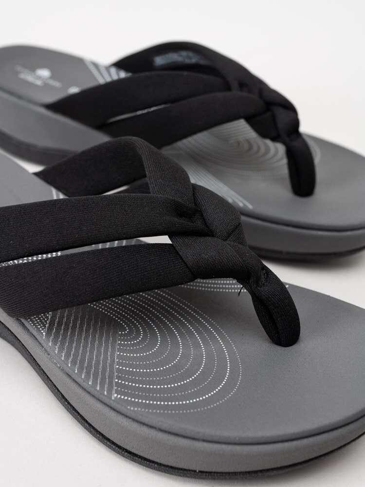 Clarks - Arla Kaylie - Svarta flip flop i textil