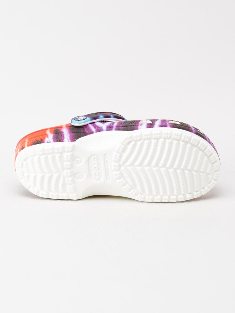 Crocs - Classic Tie Dye Graphic Clog - Multifärgade tofflor med batikmönster