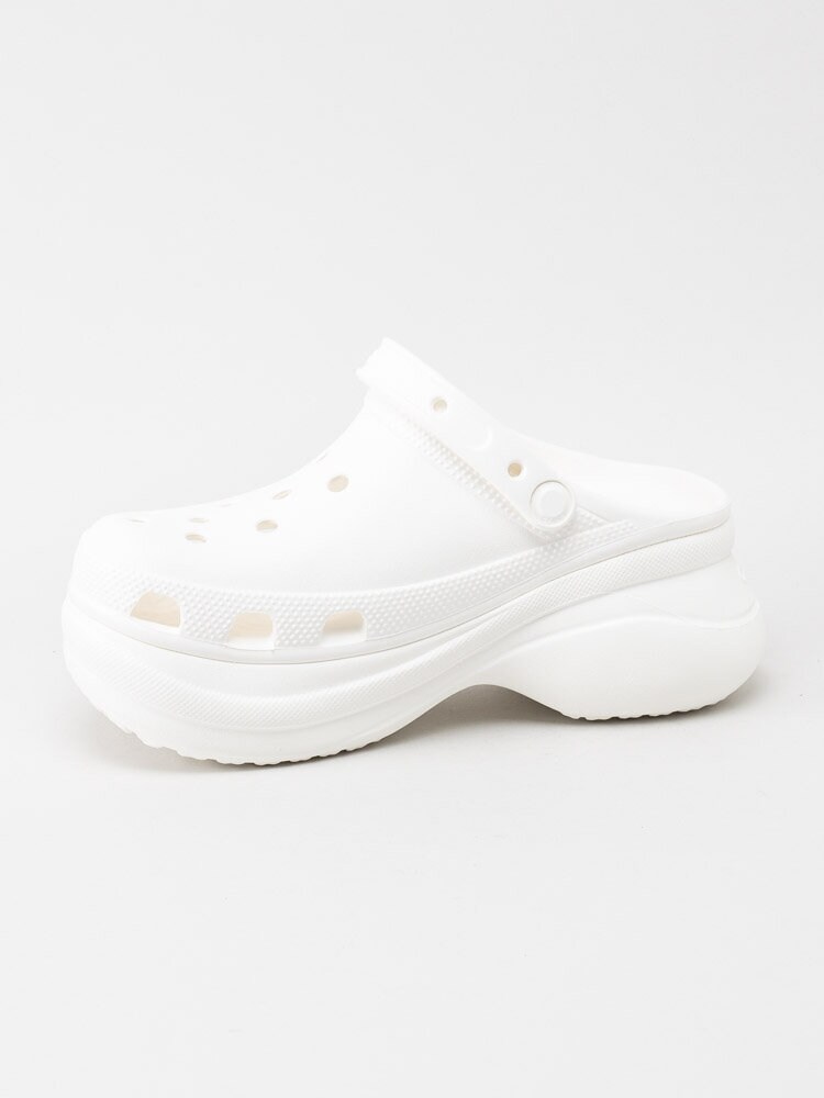 Crocs - Classic Bae Clog W - Vita clogs med platå