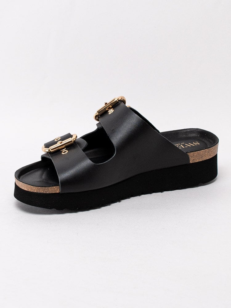 Sweeks - Greta - Svarta slip in sandaler med guldspännen
