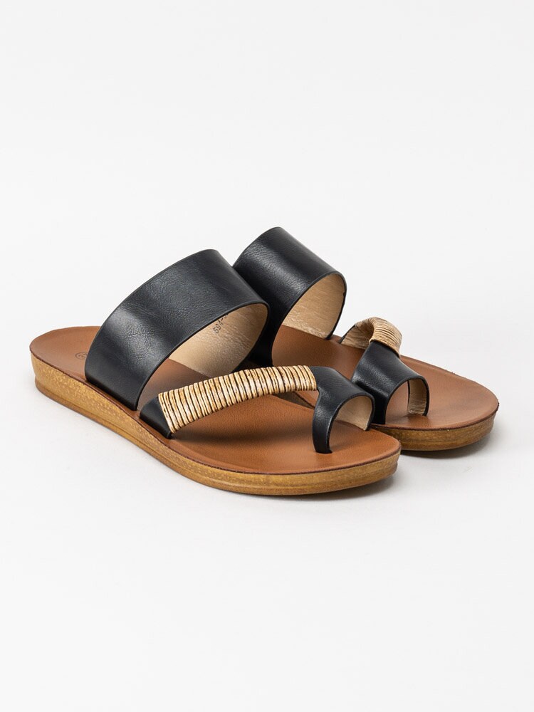 CC Resorts - Svart slip in sandal