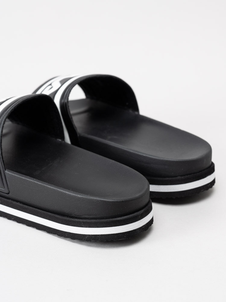 FILA - Morro Bay Zeppa Wmn - Svarta slip in sandaler med logga