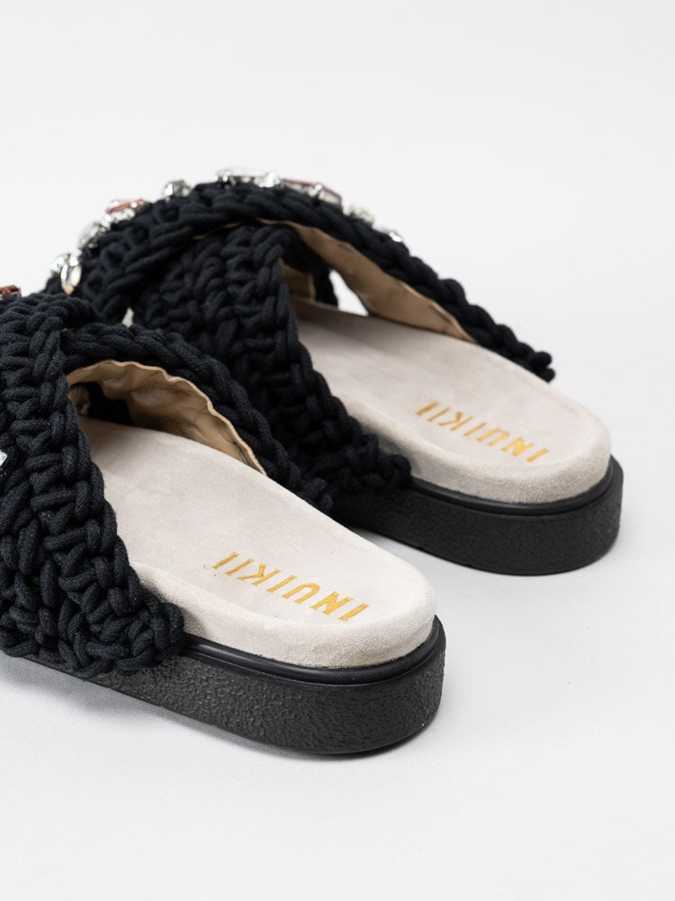 Inuikii - Woven Stones - Svarta trendiga slip in sandaler med vackra stenar