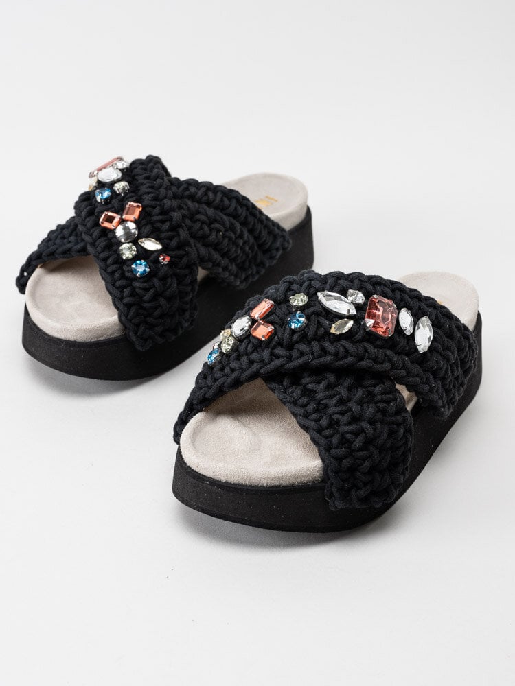 Inuikii - Woven Stones Platform - Svarta trendiga platå slip in sandaler med vackra stenar