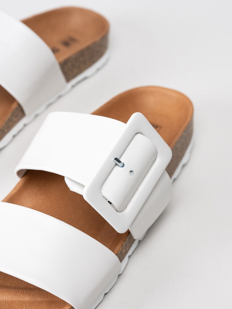 Verbenas - Roxana Ecobrush - Vita slip in sandaler i skinn