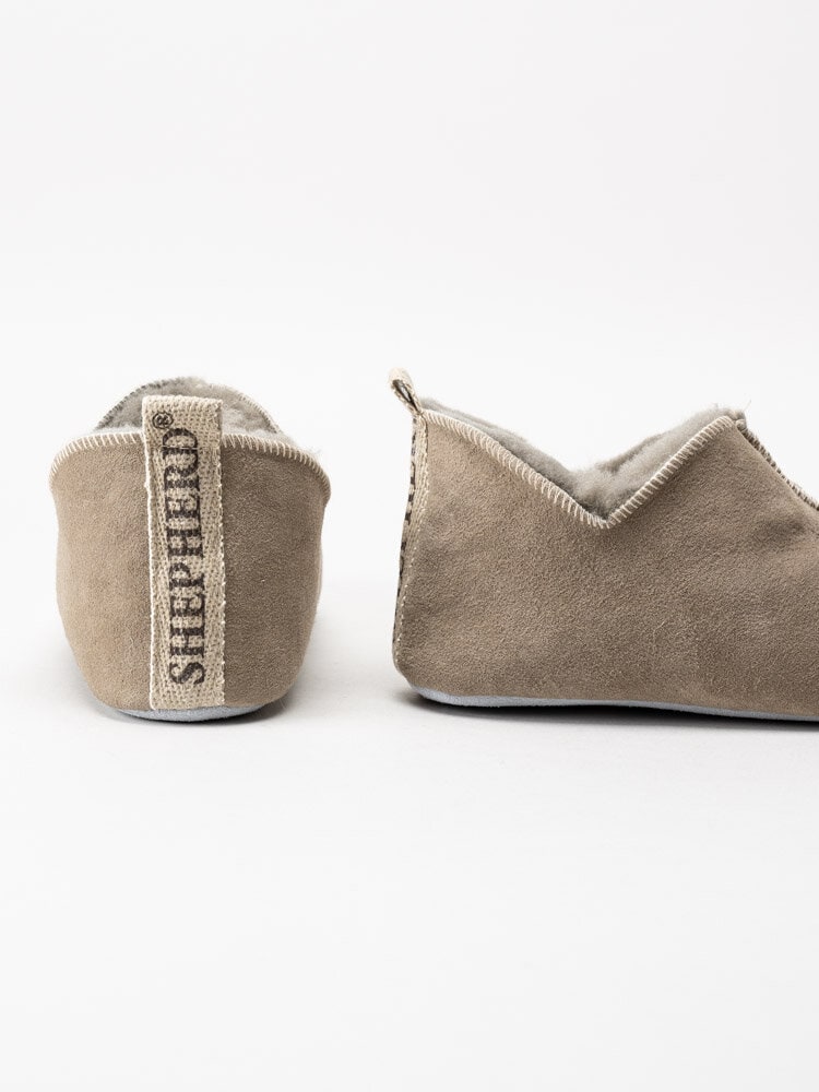 Shepherd - Selma - Gråbeige slip on fårskinnstofflor