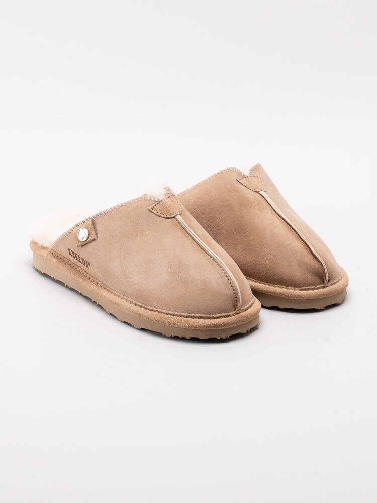 Axelda - Åbo - Beige slip in fårskinnstofflor