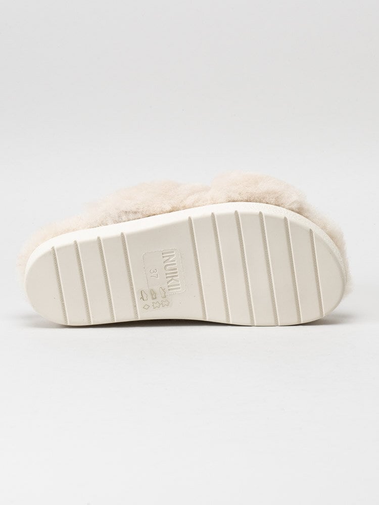 Inuikii - Slipper Classic - Ljusbeige slip in fårskinn