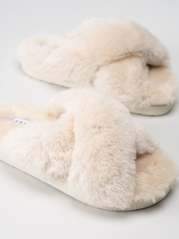 Inuikii - Slipper Classic - Ljusbeige slip in fårskinn