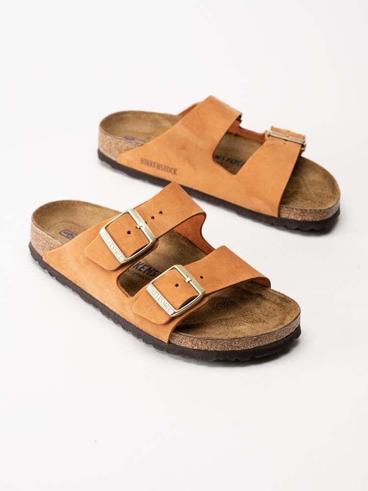 Birkenstock - Arizona Narrow SFB - Rostorange slip in sandaler i nubuck