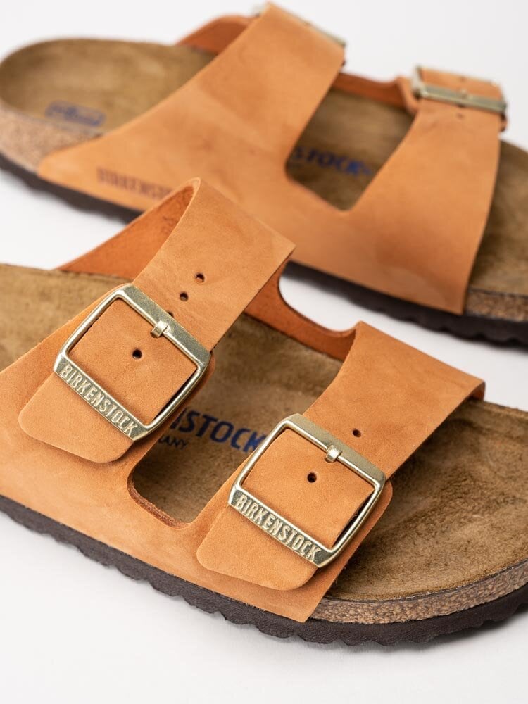 Birkenstock - Arizona Narrow SFB - Rostorange slip in sandaler i nubuck