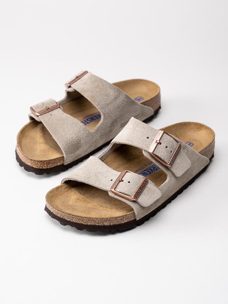 Birkenstock - Arizona SFB - Greige slip in sandaler i mocka